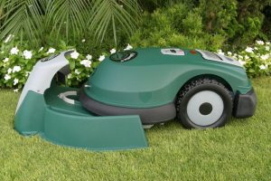 There are a few robotic lawn mowers to choose from but Tertill is the first domestic robitic weeded we've come across.