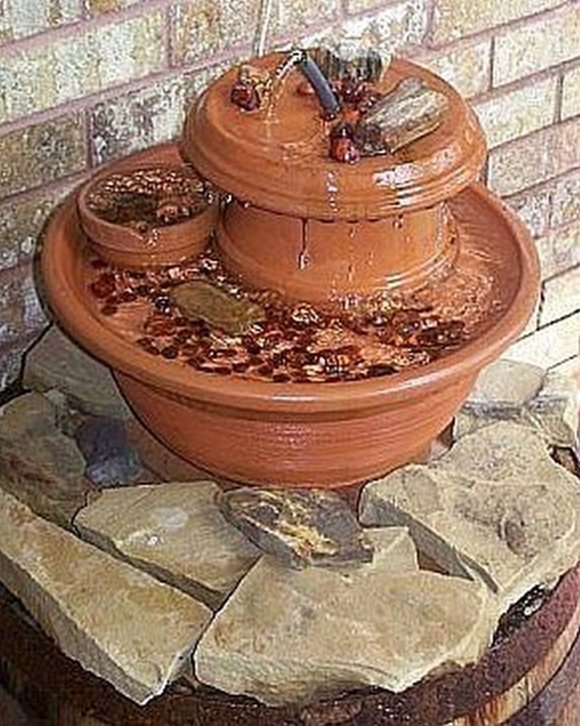DIY TerraCotta Clay Pot Fountain Projects