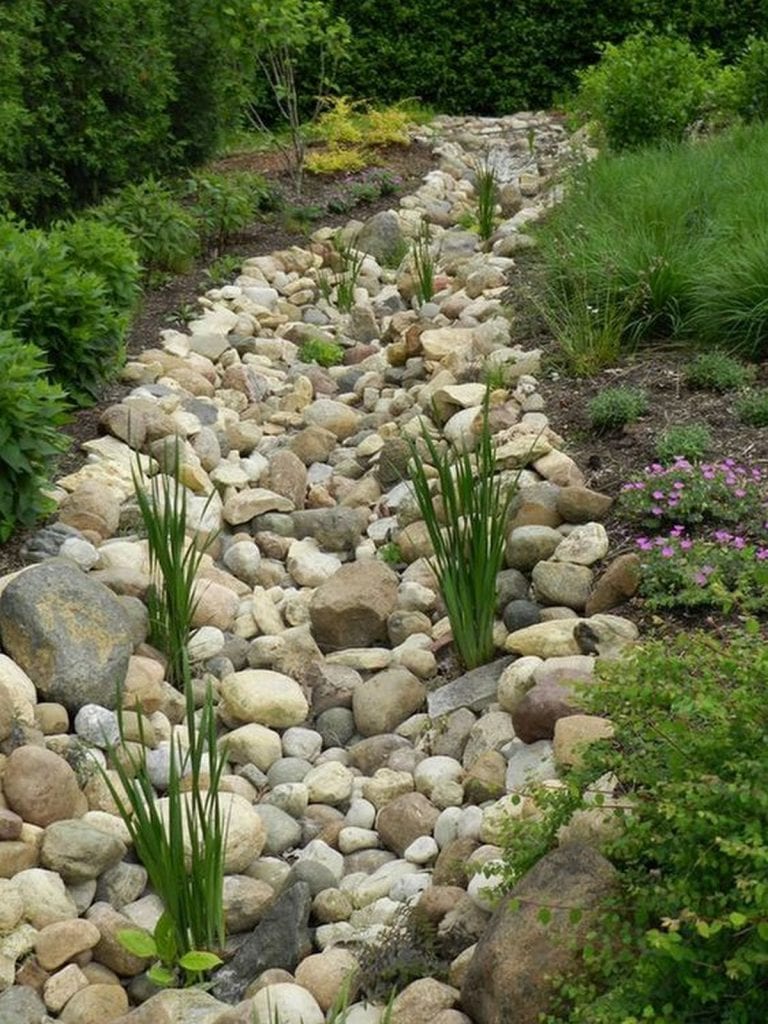 10 Inspiring Dry Creek Bed Garden Ideas 1208