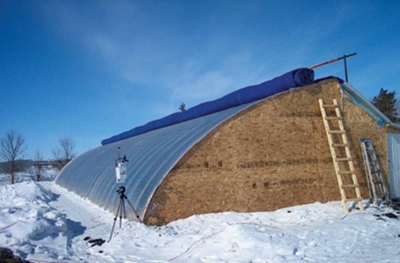 The Chinese passive greenhouse offers fairly good cooling with its southern exposure.