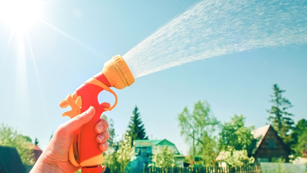 An image of a garden hose nozzle for home use.